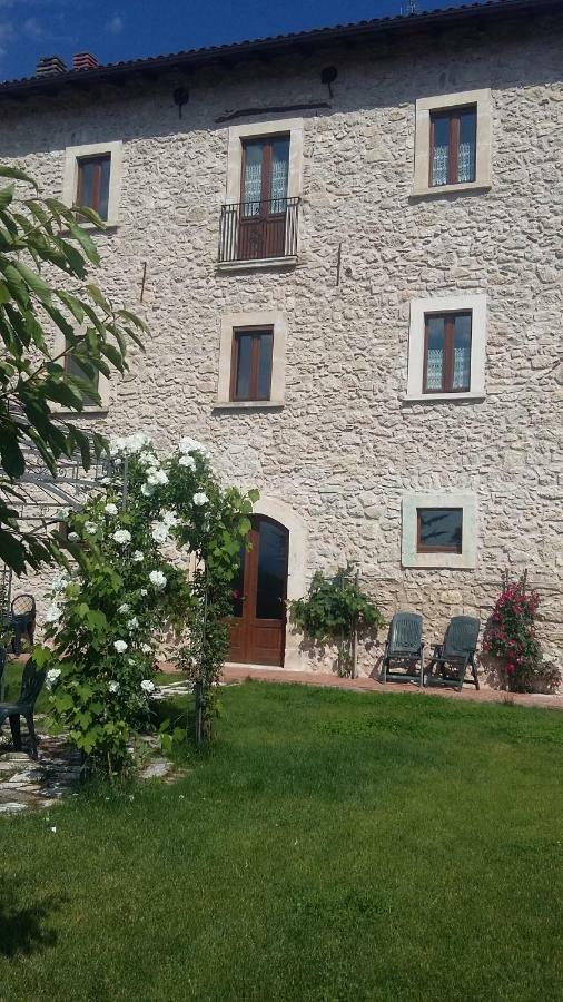 Alloggi Agrituristici Antica Dimora Vila San Demetrio ne' Vestini Exterior foto